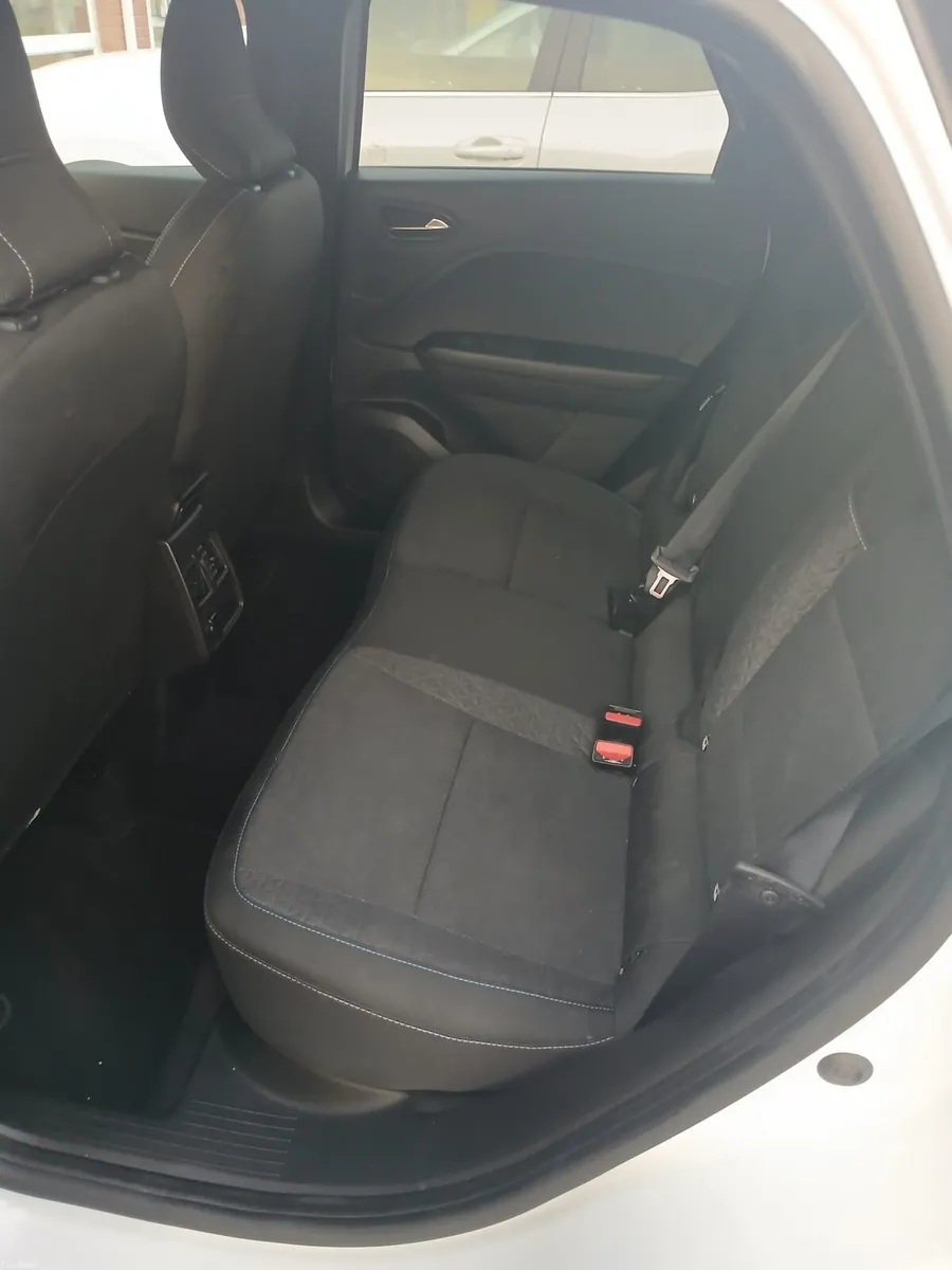 251 Renault Captur Evolution - Image 6