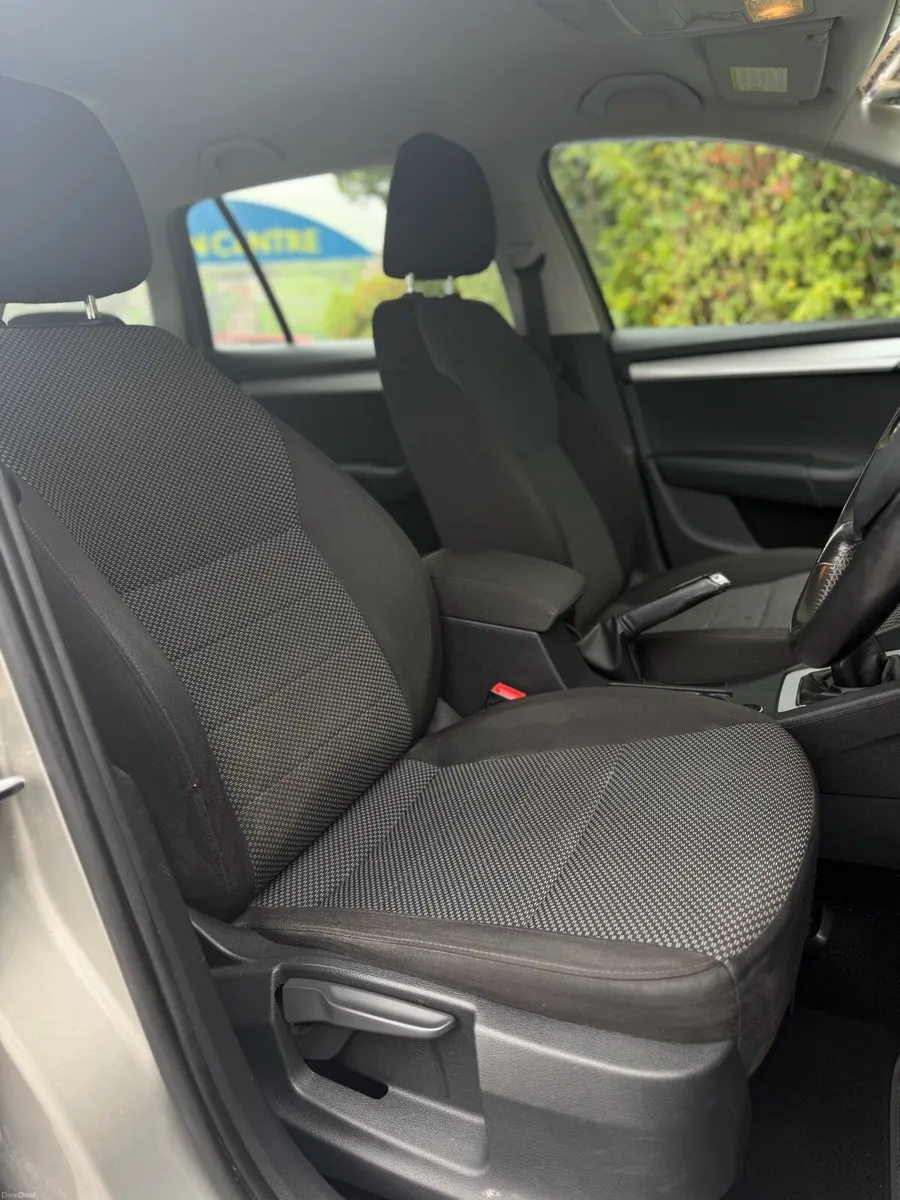 141 Skoda Octavia estate New NCT Low mileage - Image 5