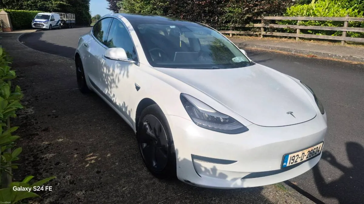 2019 Tesla model 3 long range - Image 6