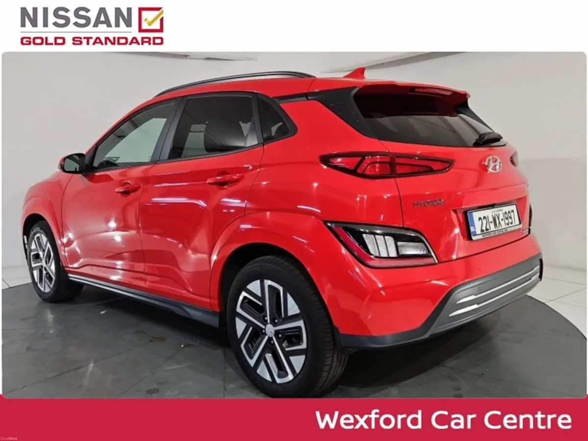 Hyundai KONA EV Premium 64 kWh - Image 3