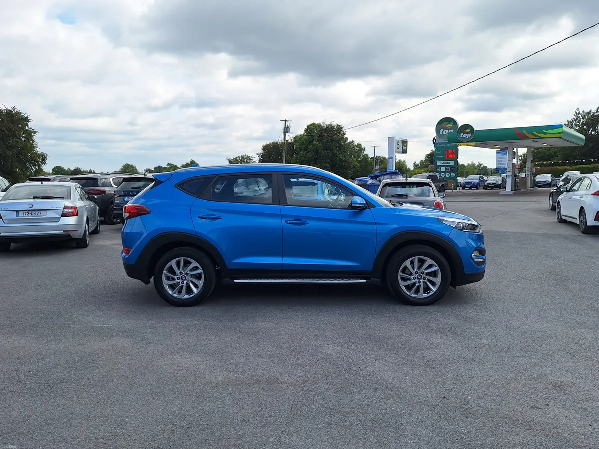 Hyundai Tucson SE Nav 1.7 *Heated Seats/Camera - Image 2