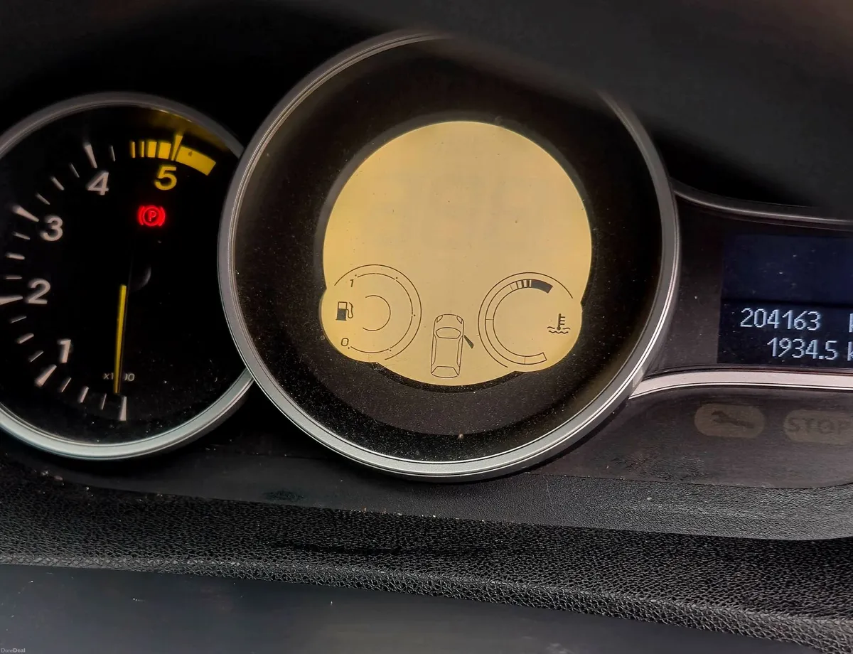Renault Megane caupe 2010 - Image 1