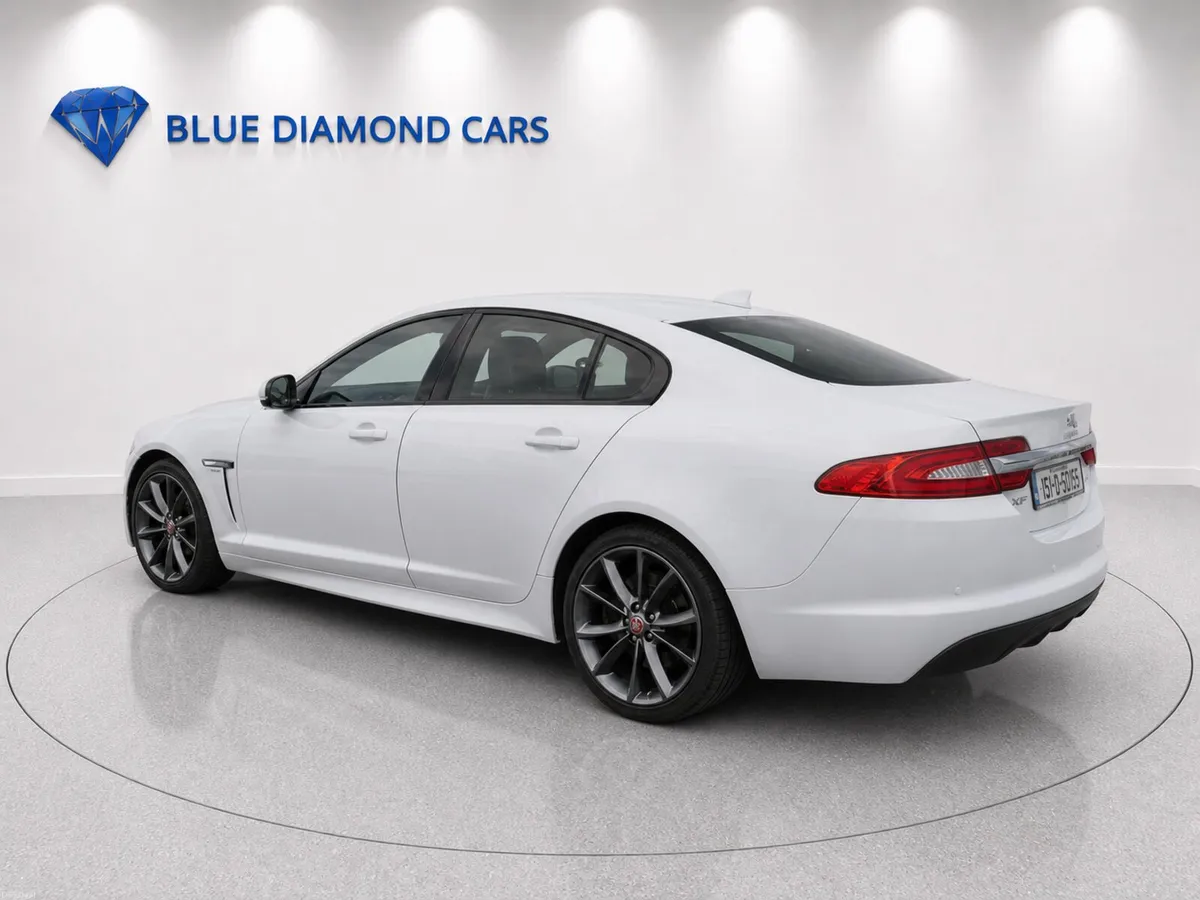 BULLETPROOF 2.2 Jaguar XF 2015 - Image 5