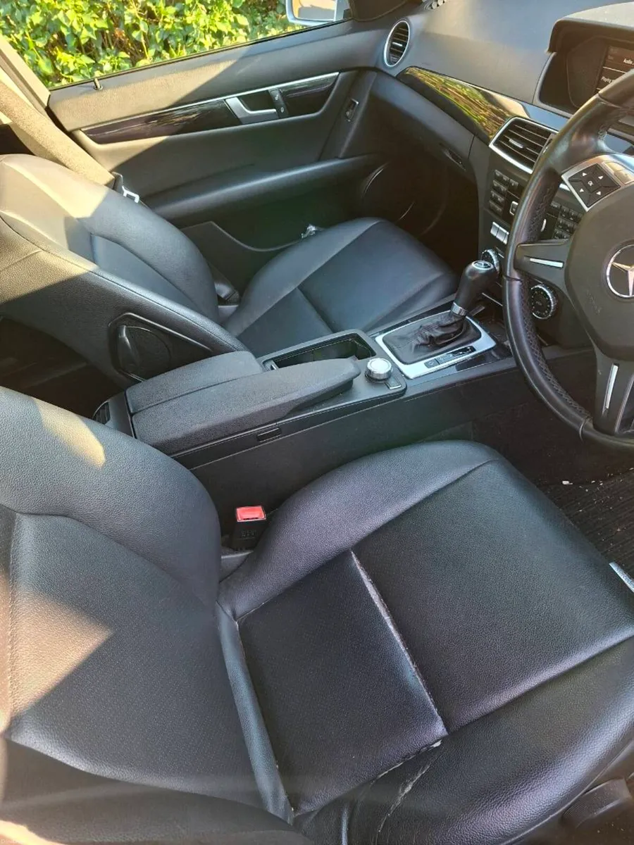 MERCEDES C220 AUTOMATIC 2012 - Image 5