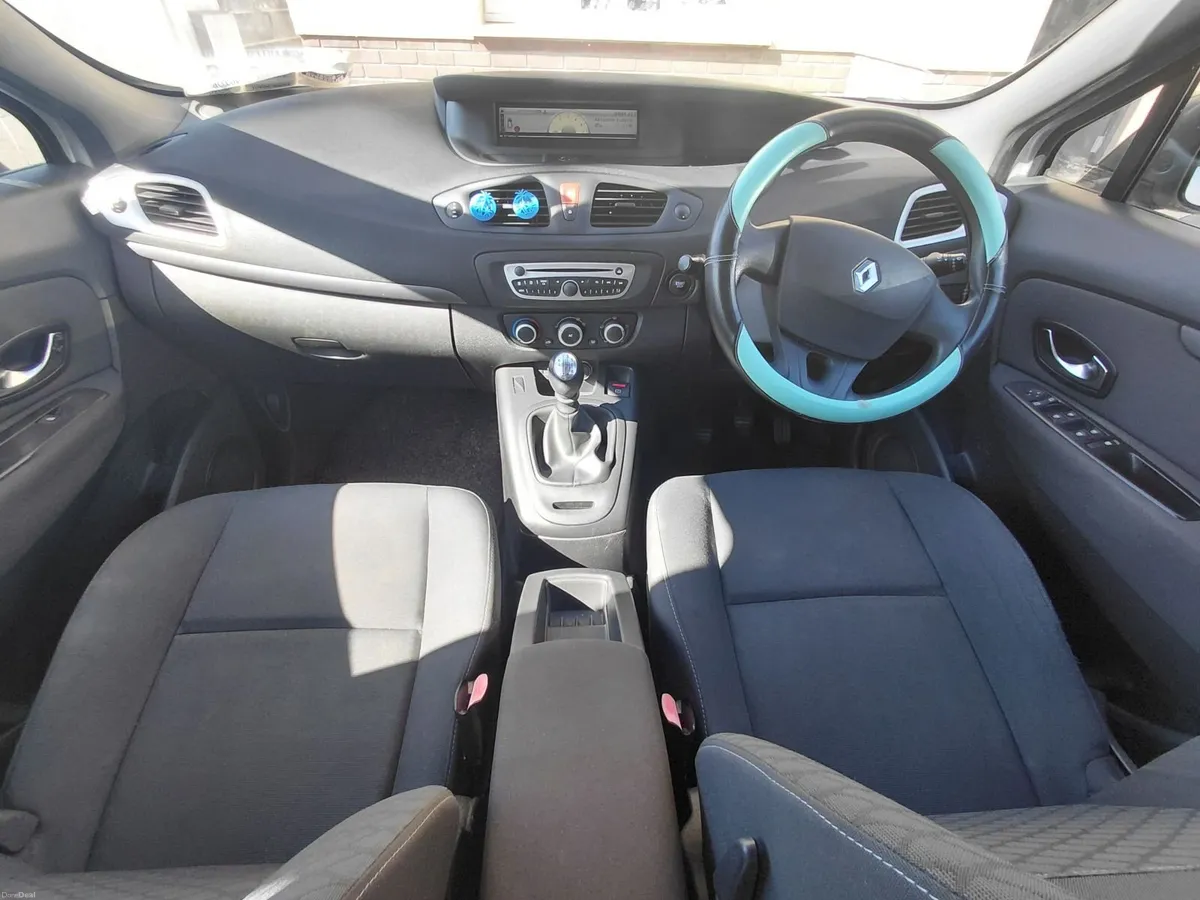 Renault Scenic 2010 - Image 2