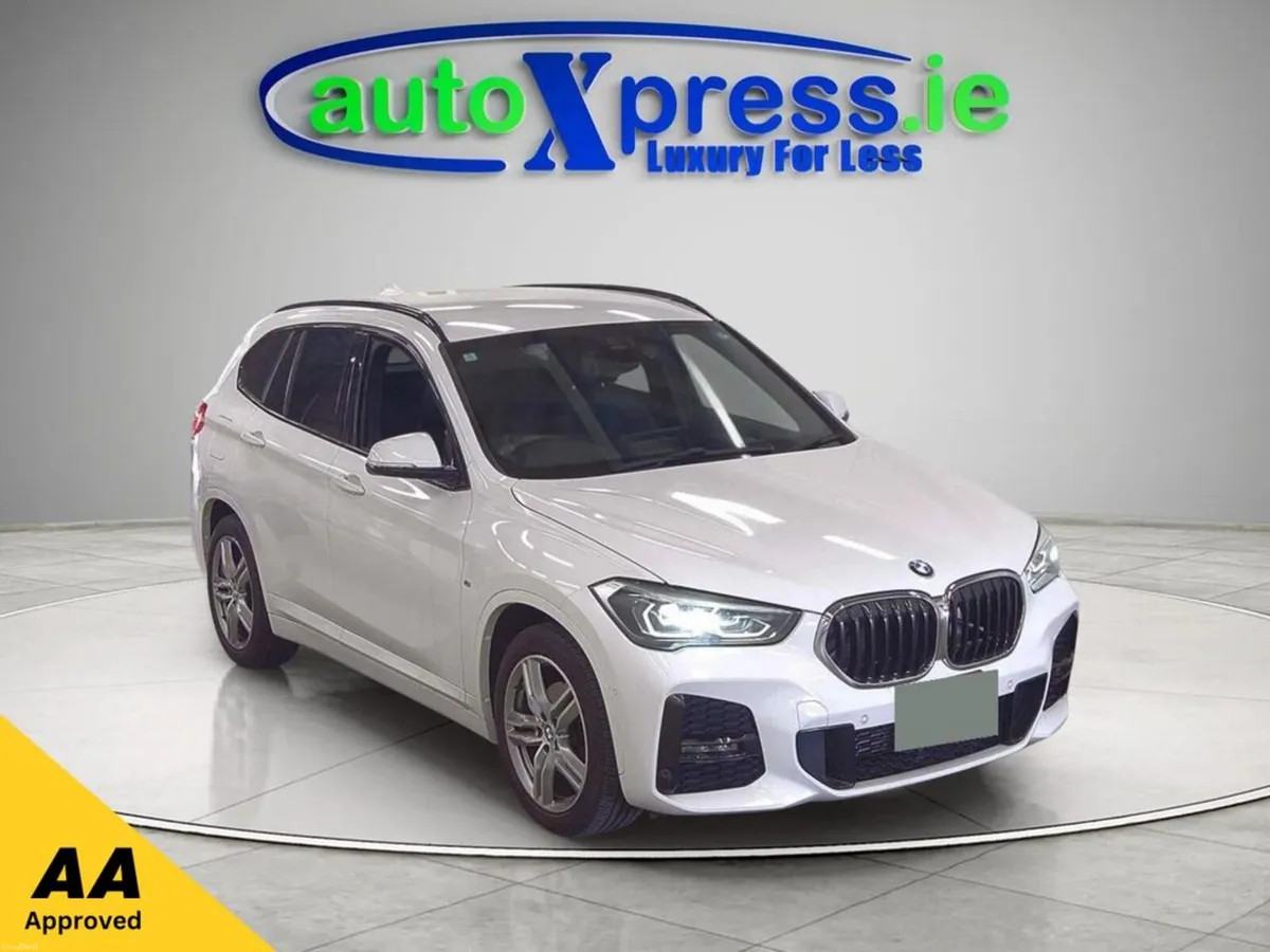 BMW X1 M-SPORT XDRIVE, Reversing camera - Image 1