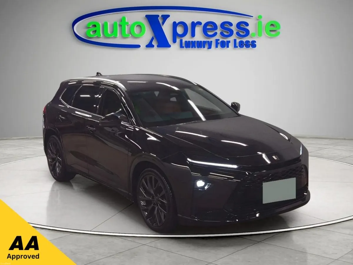Toyota Crown NEW 4WD ESTATE, Hybrid, - Image 1