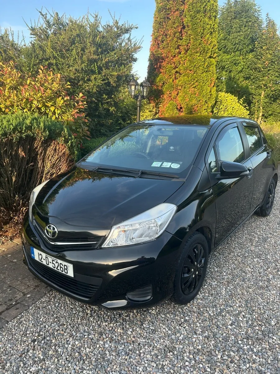 2012 Toyota Yaris 1.0 84,000 km - Image 1