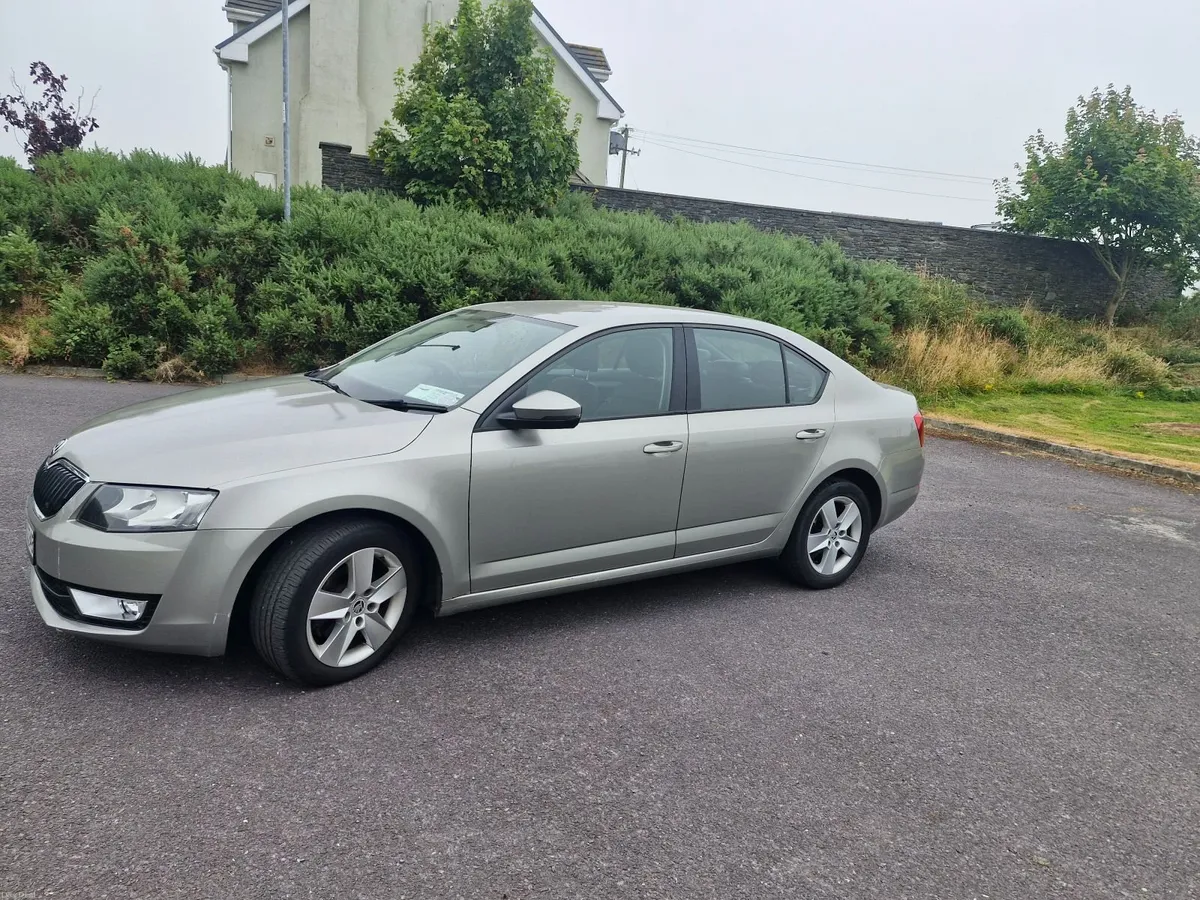 Skoda Octavia 2017 - Image 5