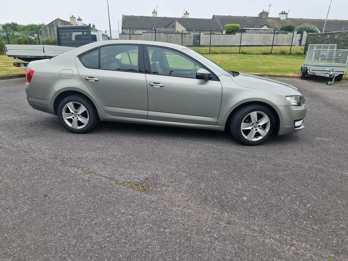 Skoda Octavia 2017 - Image 6