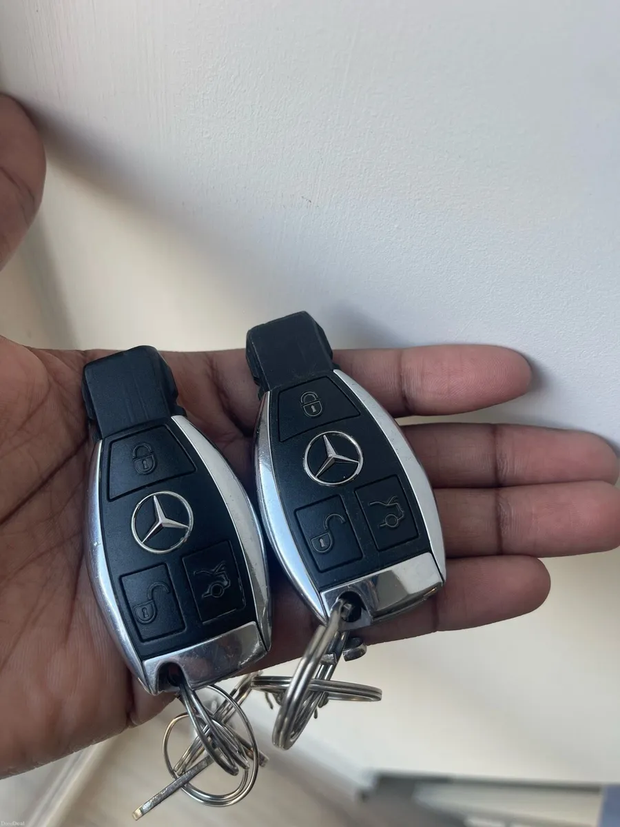 Mercedes Benz cla 141 - Image 4