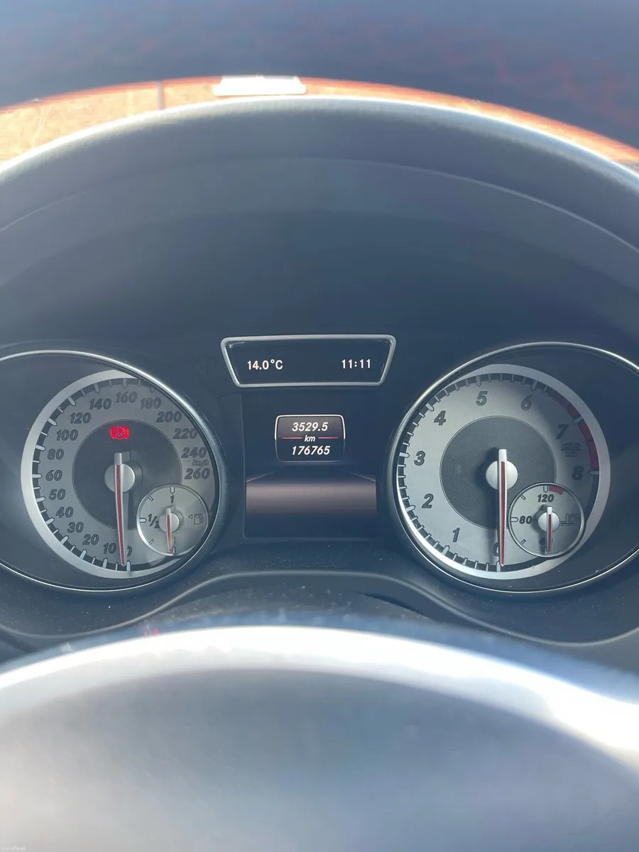 Mercedes Benz cla 141 - Image 6