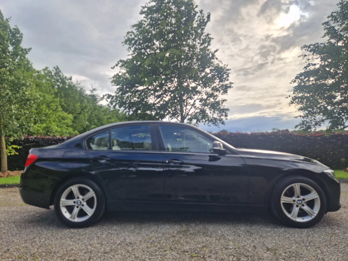 BMW 3-Series ,AUTO , NCT, 2/YR WARRANTY ,FINANCE - Image 4