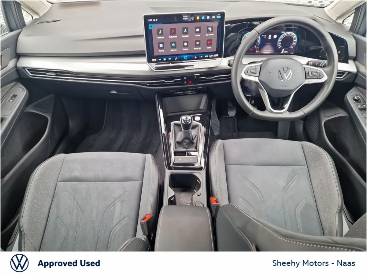 Volkswagen Golf Style 2.0TDI - Image 2
