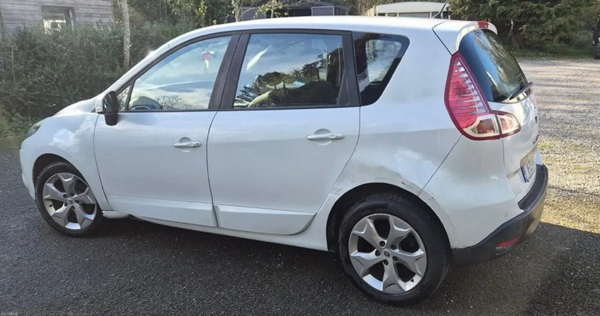 2011 Renault Scenic. 1.5 DCi. NCT to Mid Aug 2027 - Image 6
