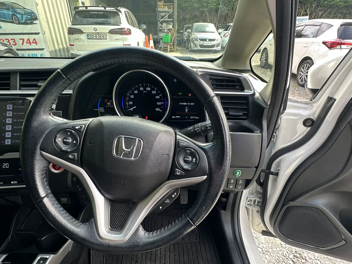 HONDA FIT 2018 78000 KM LEATHER TOPSPECS - Image 6
