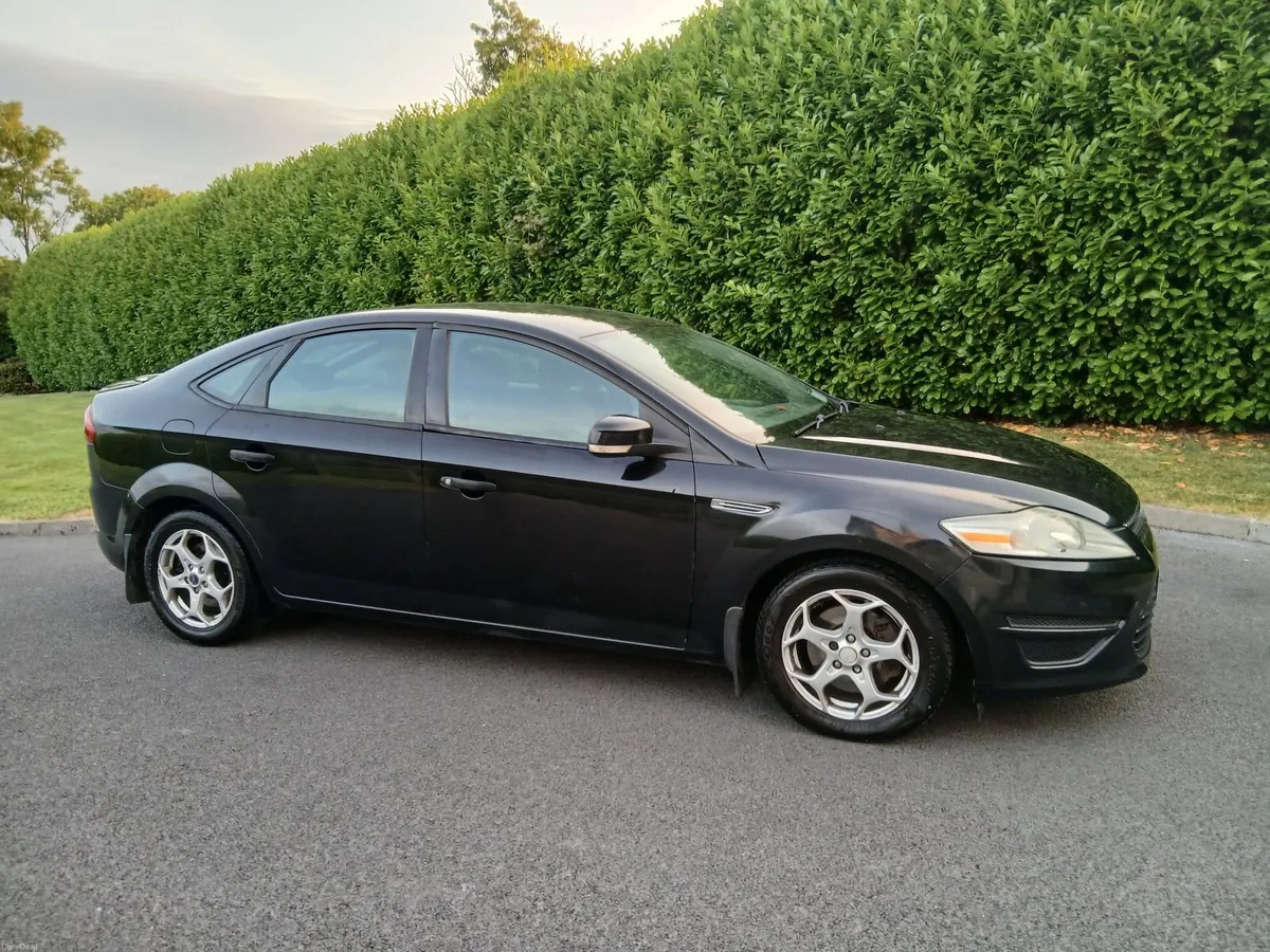 Ford Mondeo 2011 - Image 1