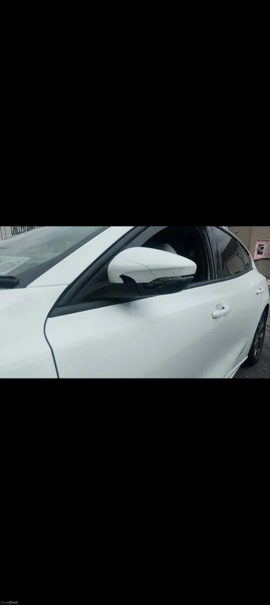 Ford Focus 2023 - Image 3