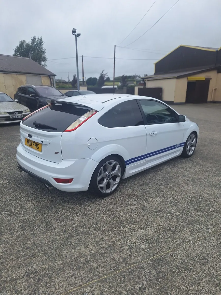 Ford Focus 2011 - Image 5