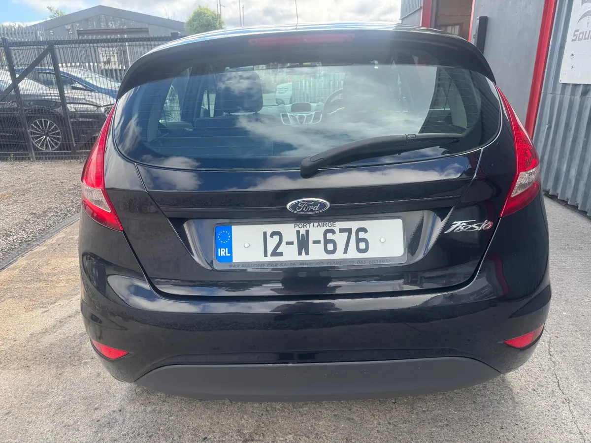 2012 Ford Fiesta 1.2 zetec - Image 4