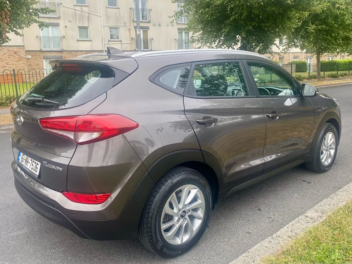 Hyundai Tucson 1.7diesel,low miles,new NCT! - Image 3