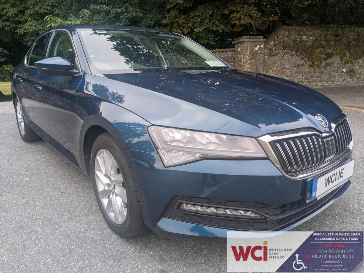 Skoda Superb 2023 - Image 3