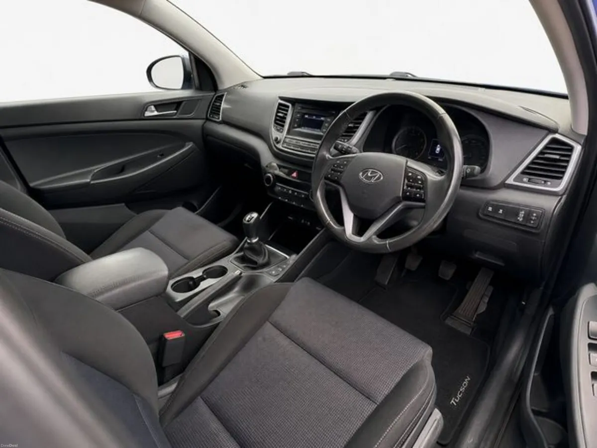 Hyundai Tucson 1.7 S 116PS 5DR - Image 5