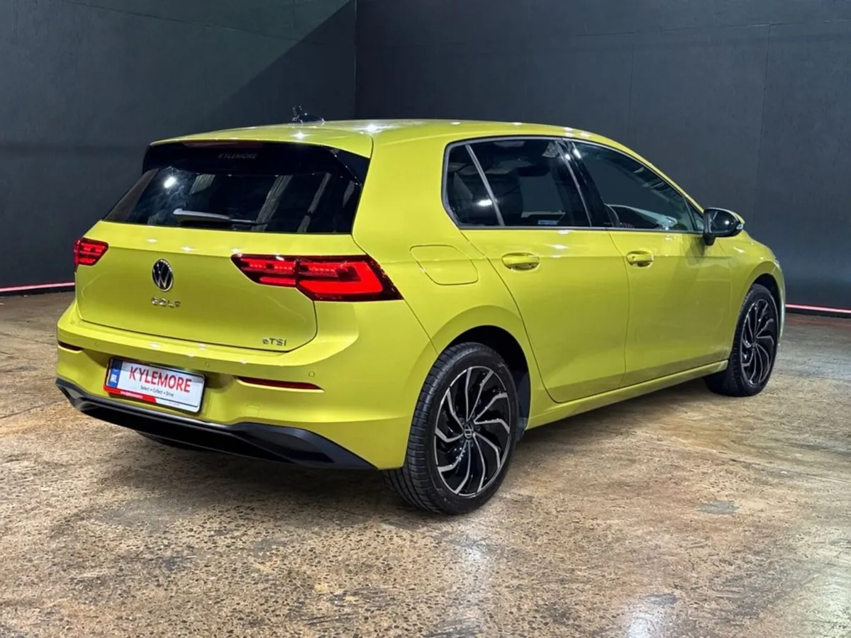 Volkswagen Golf 1.0 ETSI ACTIVE - UPGRADED FACTORY - Image 3