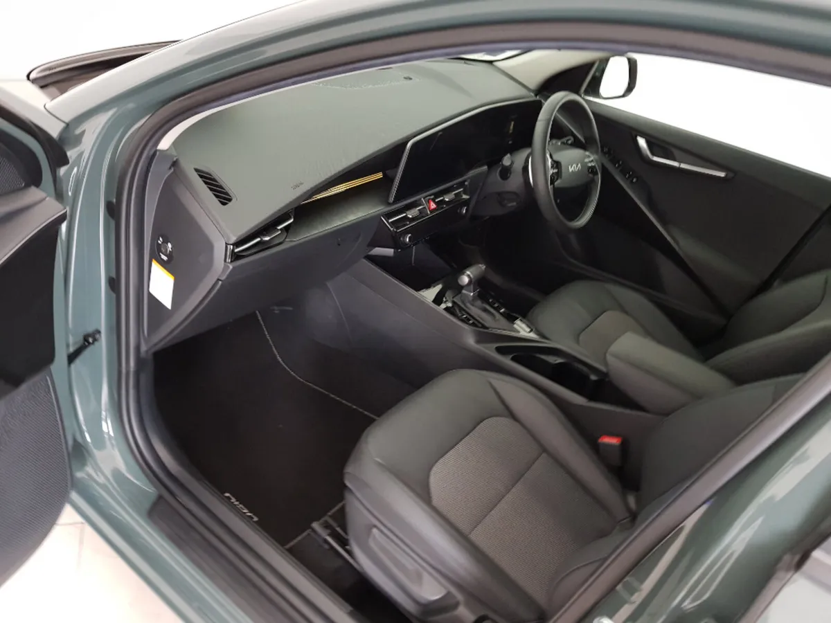 Kia Niro HEV K3 5DR Auto - Image 6
