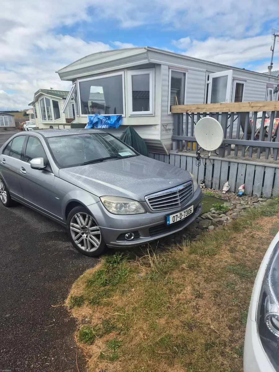 Mercedes-Benz C-Class 2007 - Image 5