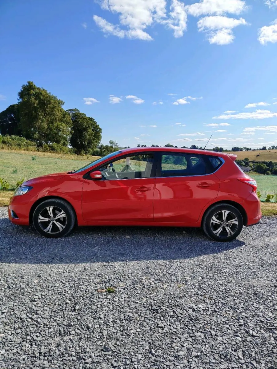 2017 Nissan Pulsar - Image 3