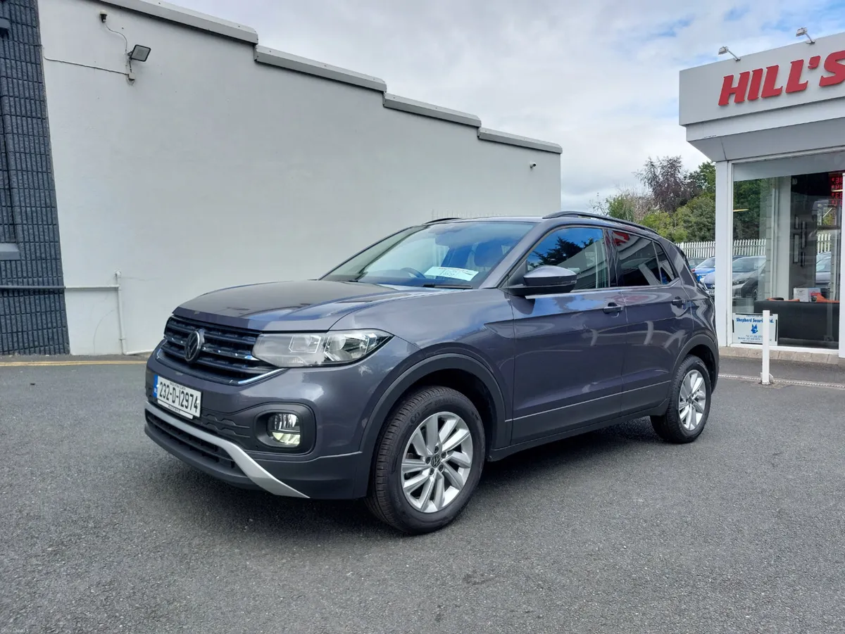 Volkswagen T-Cross 2023 LIFE 1.0 TSI FULL HISTORY - Image 3