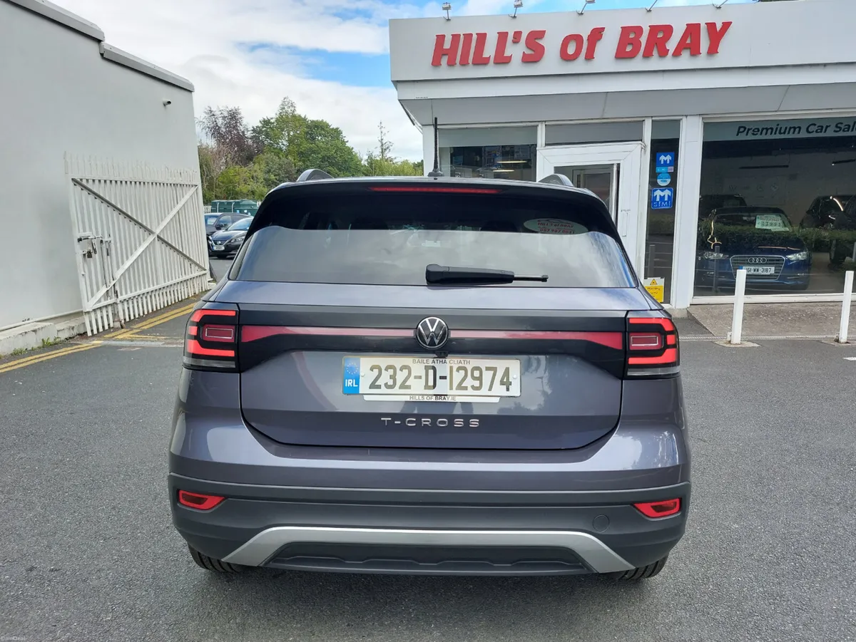 Volkswagen T-Cross 2023 LIFE 1.0 TSI FULL HISTORY - Image 6