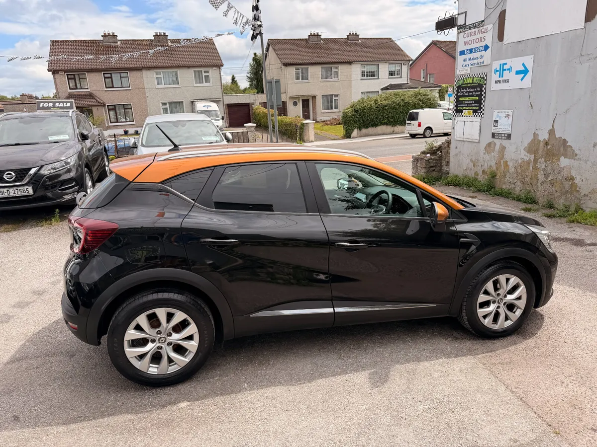 Renault Captur 2020 New shape with low milage - Image 2