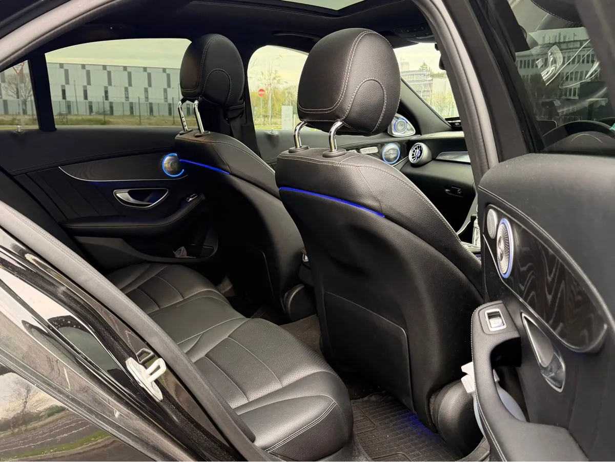 Mercedes C220d Premium Plus - Image 4