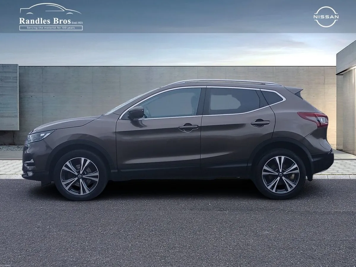 Nissan Qashqai 1.3 PET SV PREMIUM - Image 3