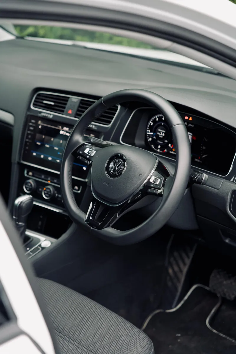 Volkswagen Golf 1.2 TSI Comfortline 2019 - Image 4
