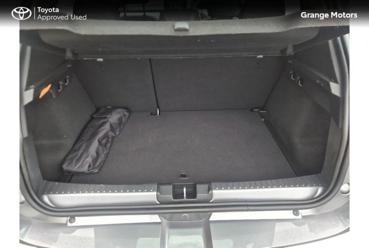 Dacia Sandero STEPWAY EXTREME AUTOMATIC 5DR - Image 6