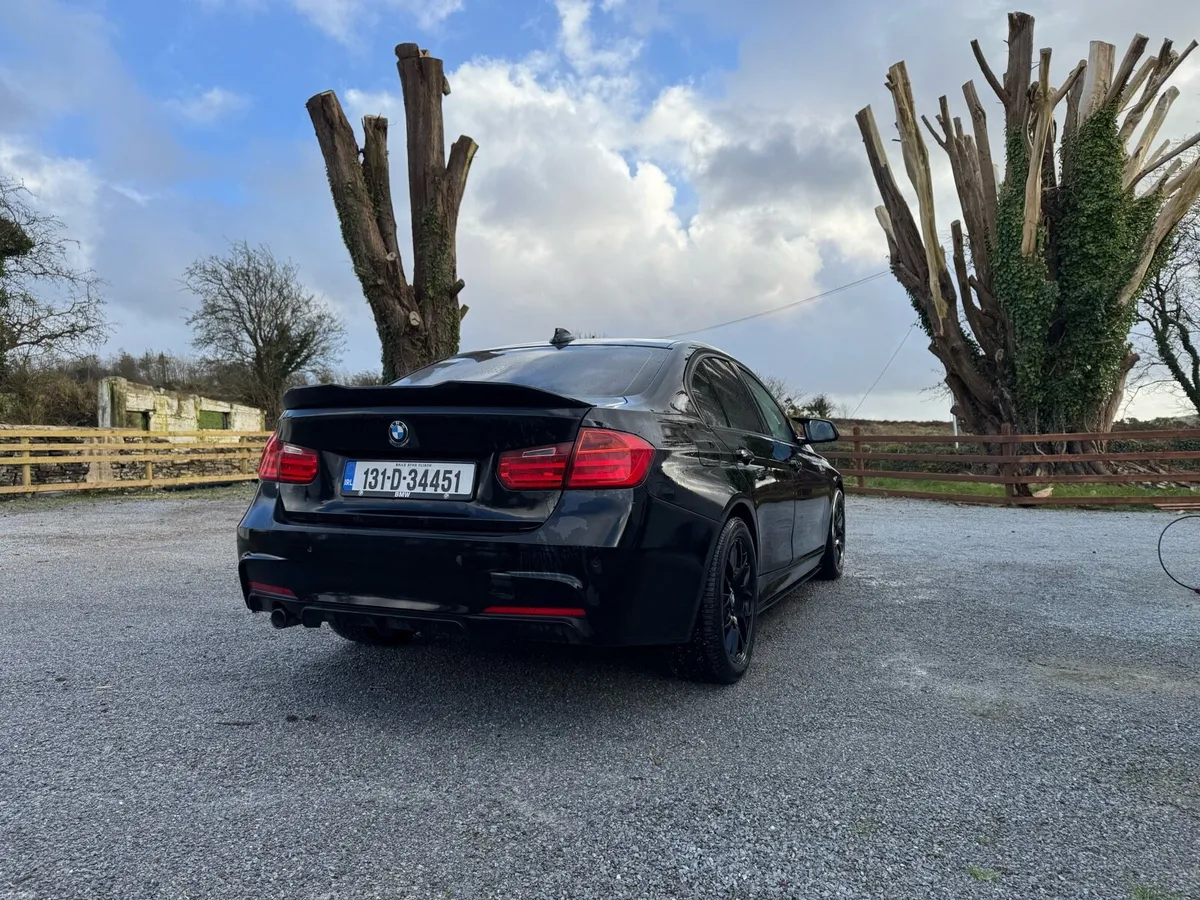 BMW F30 - Image 2