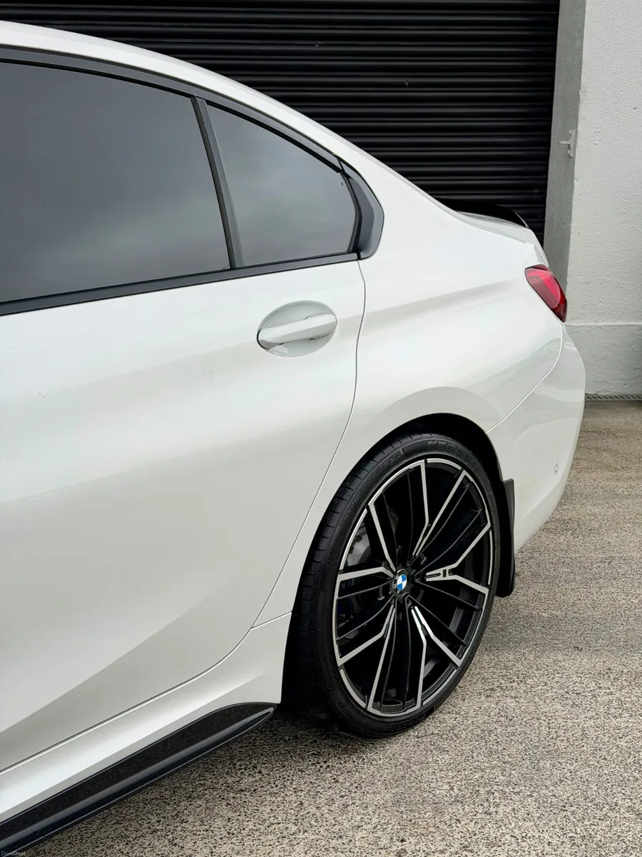 2020 BMW 320D MSPORT PRO MPERFORMANCE - Image 4