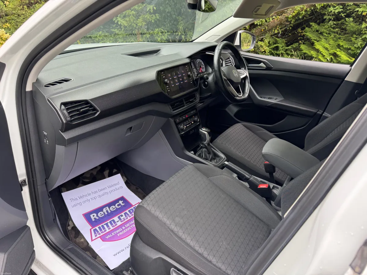 21 Volkswagen T-Cross 1.0 AUTOMATIC - Image 5