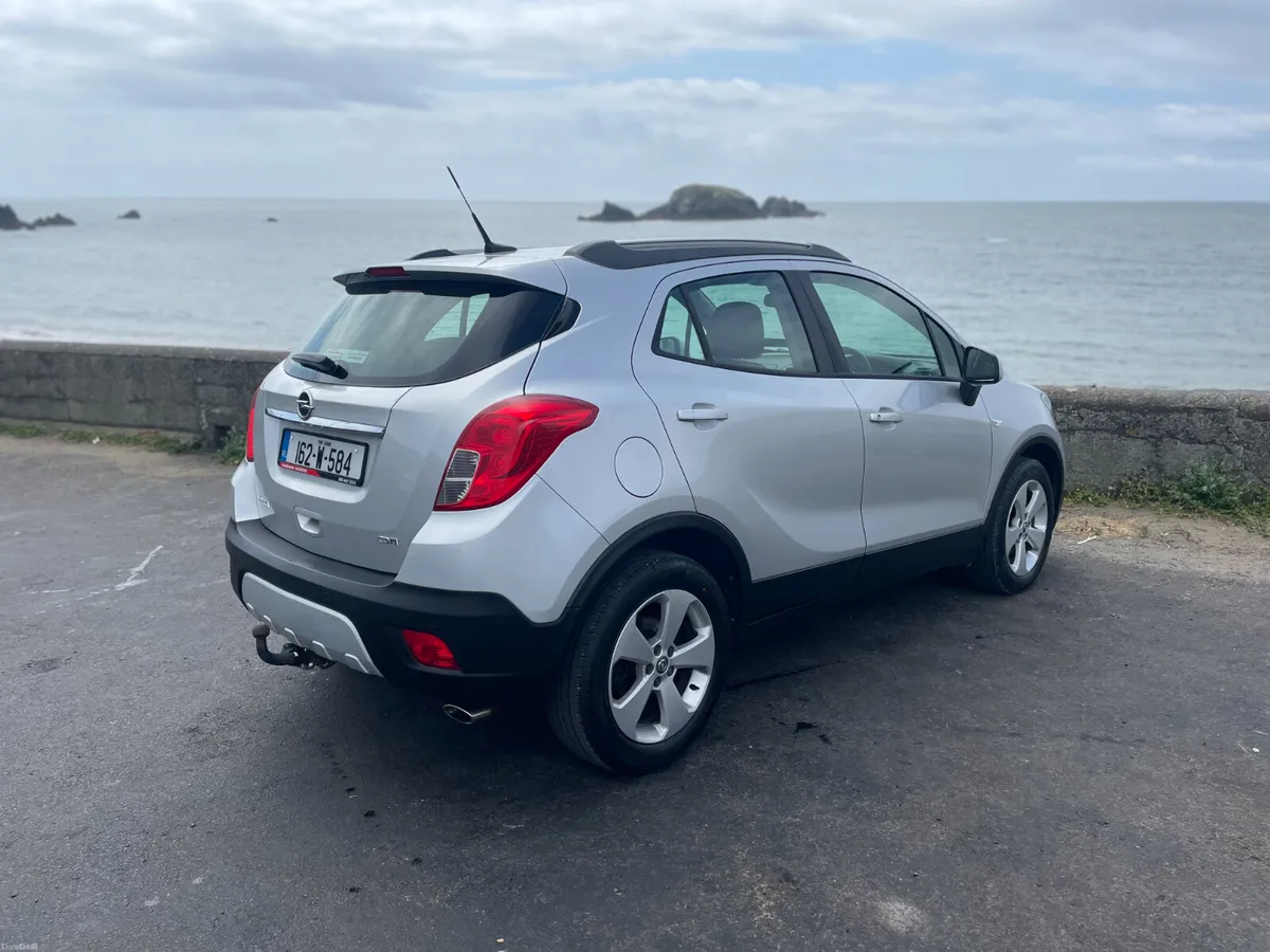 162 Opel Mokka.. Full Service History.. Low KMs - Image 4