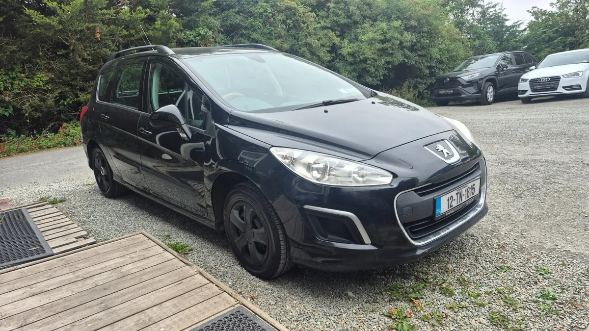Peugeot 308 2012 - Image 2