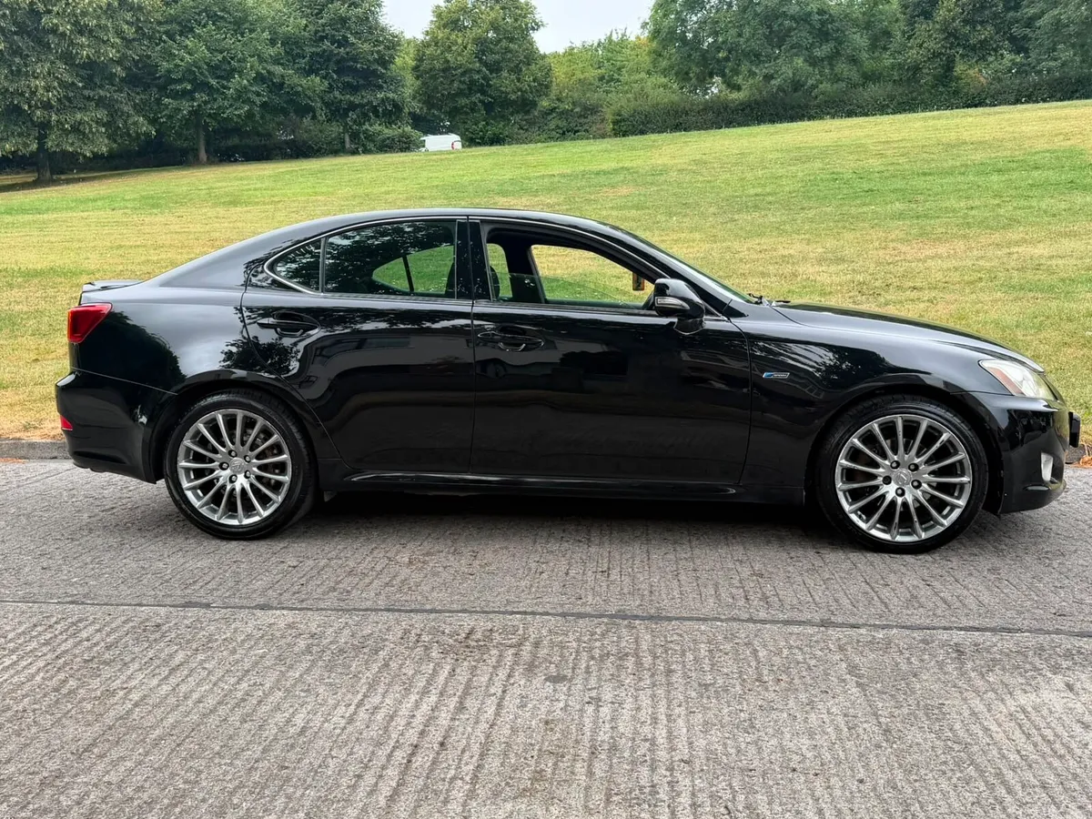 2010 Lexus is220d Manual 2.2 Great spec NCT 1/2027 - Image 5