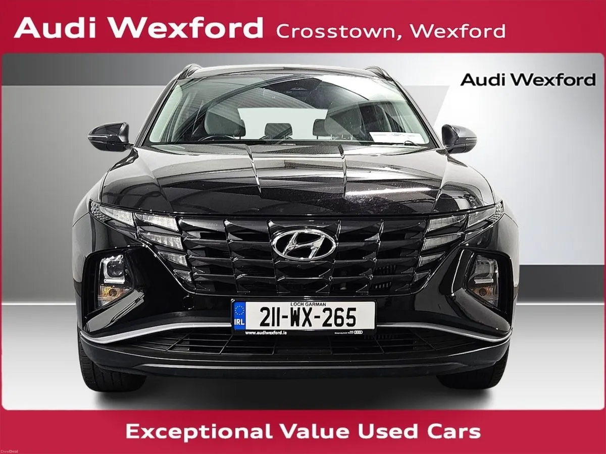 Hyundai Tucson 2WD Executive 1.6 With 2 Tone Roof - Image 2