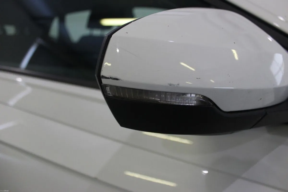 Volkswagen Polo 1.0 TSI 80HP Trendline - TENDER 4 - Image 3