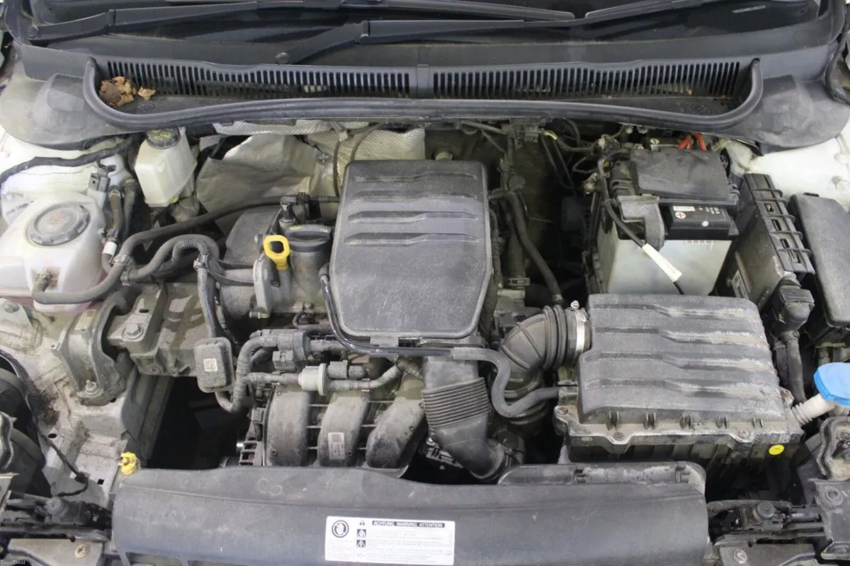 Volkswagen Polo 1.0 TSI 80HP Trendline - TENDER 4 - Image 5