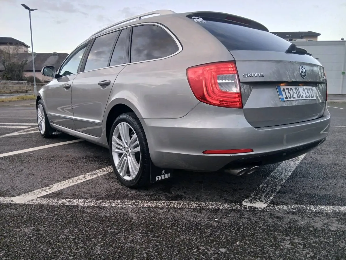 SKODA SUPERB 2.0 tdi 170 - Image 4