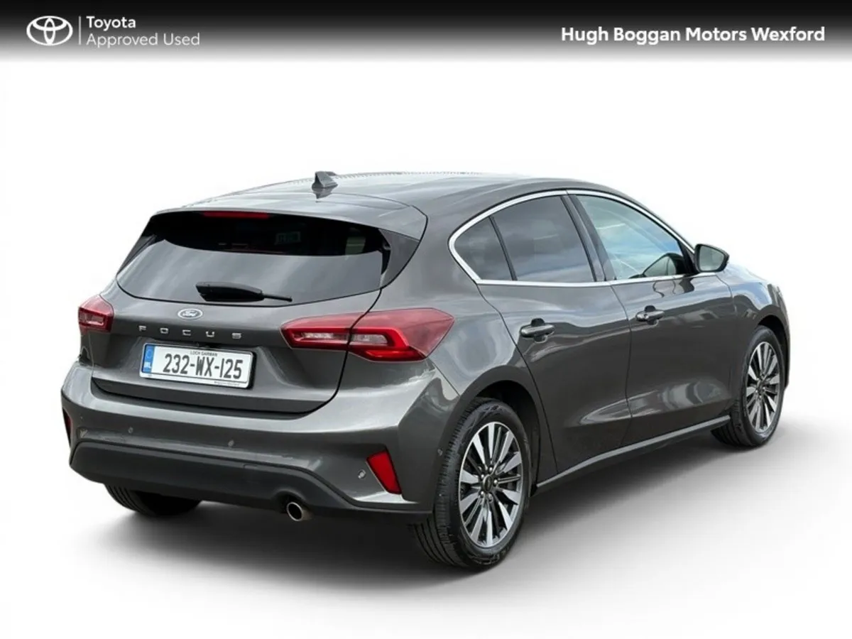 Ford Focus TITANIUM VIGNALE 5DR 1.0T - Image 2