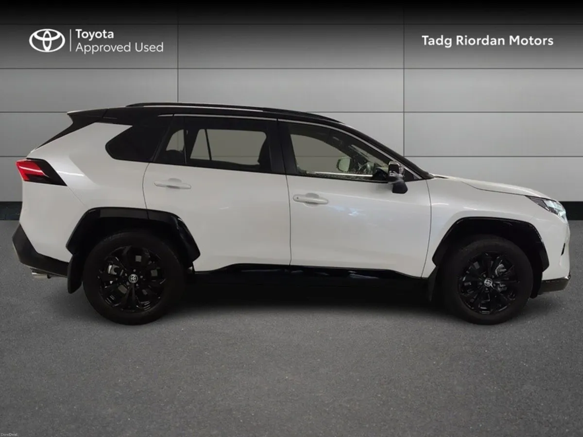 Toyota RAV4 Hybrid Sport - Image 3